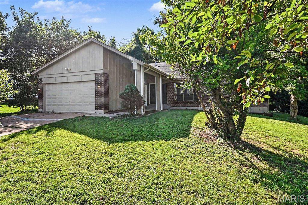 5374 Trailview DR, Black Jack, MO 63033