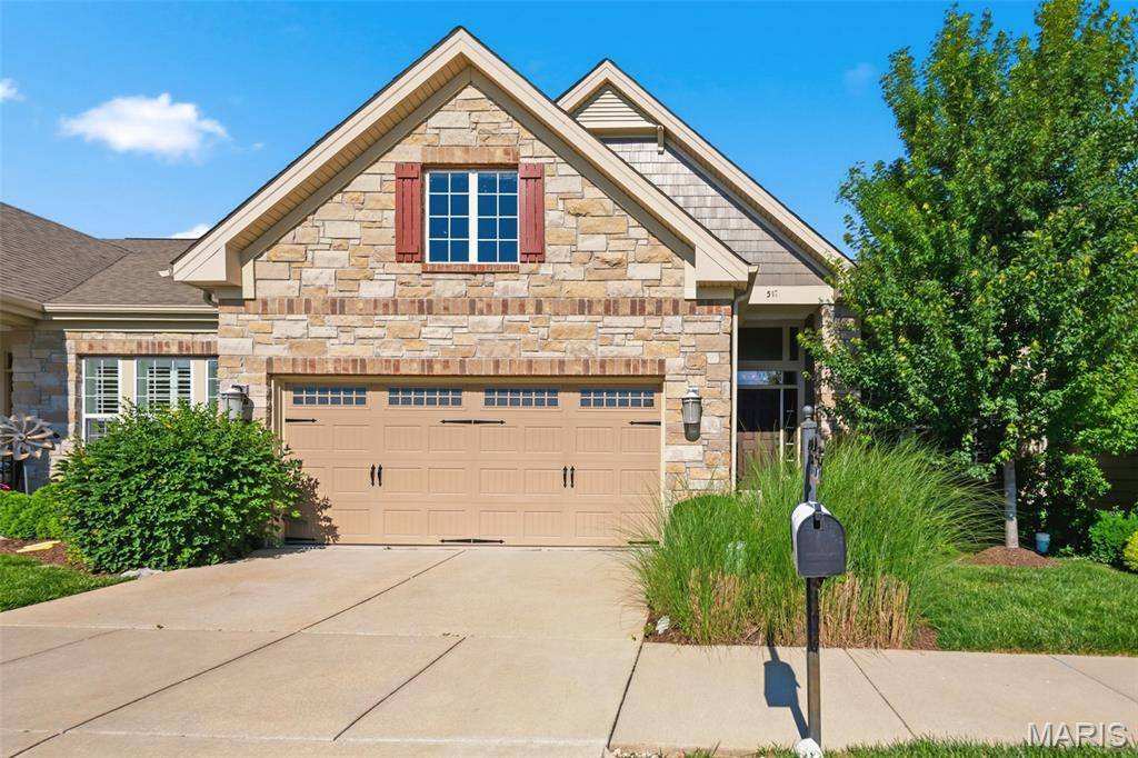 519 Triton Way DR, Ballwin, MO 63011