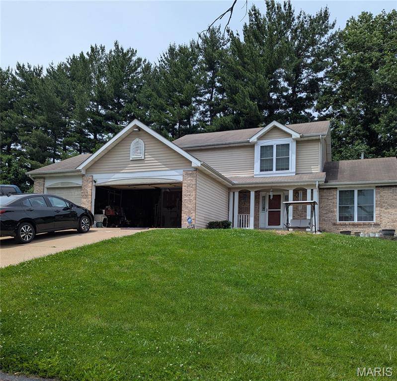 13600 Old Halls Ferry RD, Florissant, MO 63033