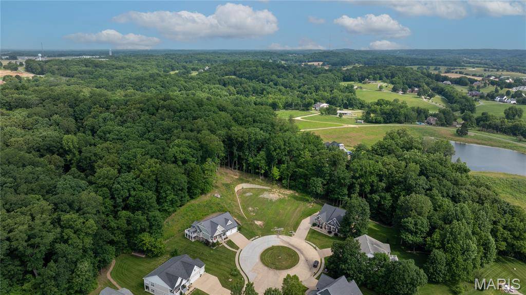 2409 Brister Hill DR, Cape Girardeau, MO 63701
