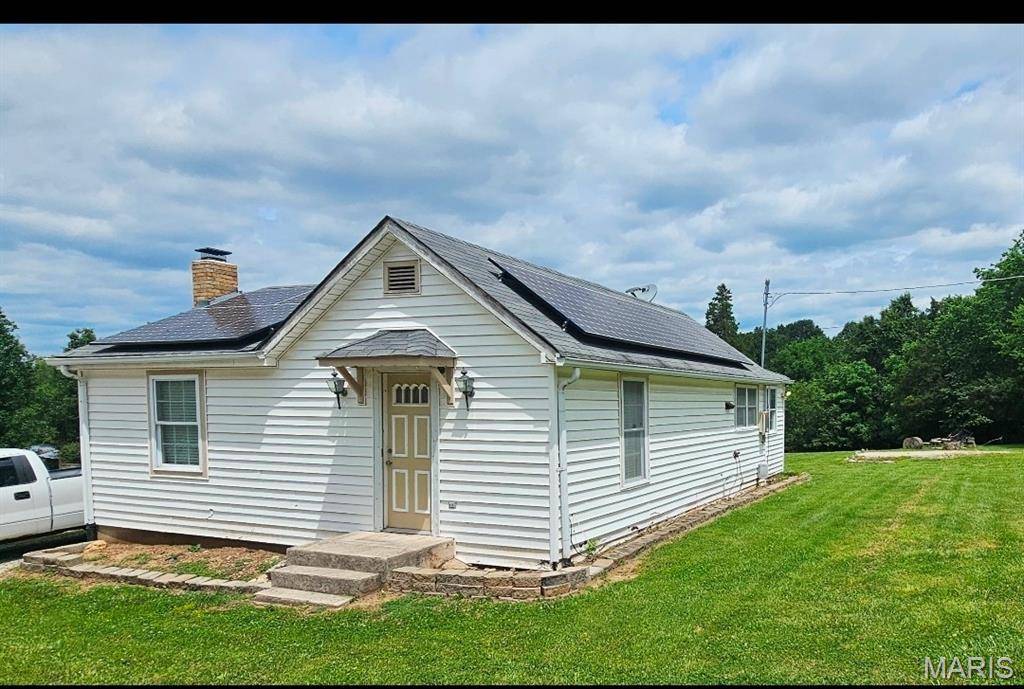 3944 Vogt RD, Byrnes Mill, MO 63051