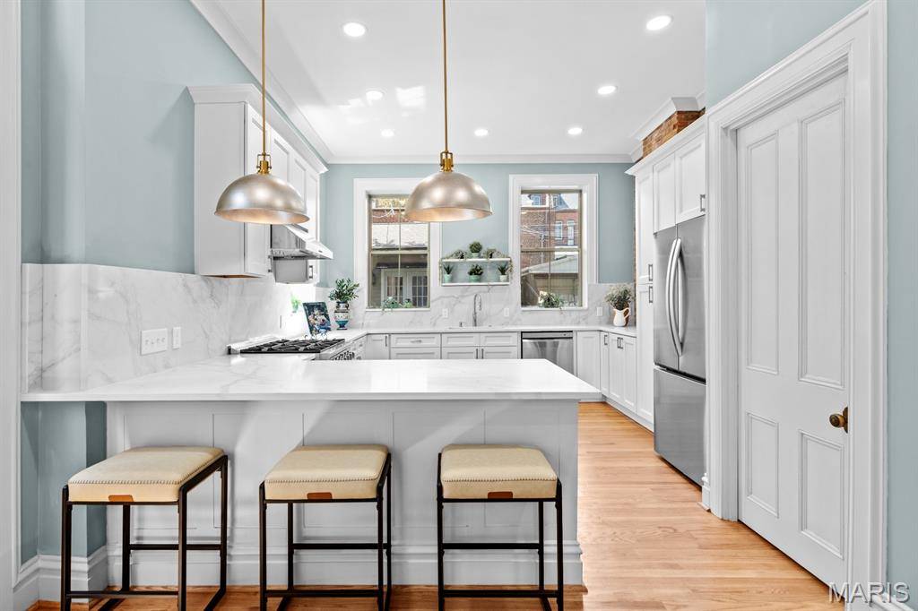 2024 Rutger ST, St Louis, MO 63104