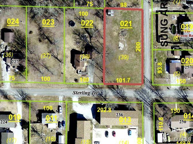 245 Sterling DR, Moro, IL 62067