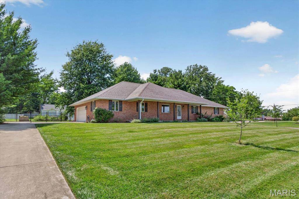 101 Polo RUN, Waterloo, IL 62298