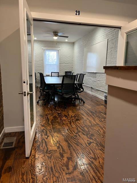 7714 S Broadway, St Louis, MO 63111