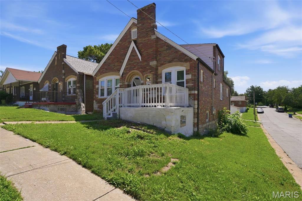 3500 West PL, St Louis, MO 63121