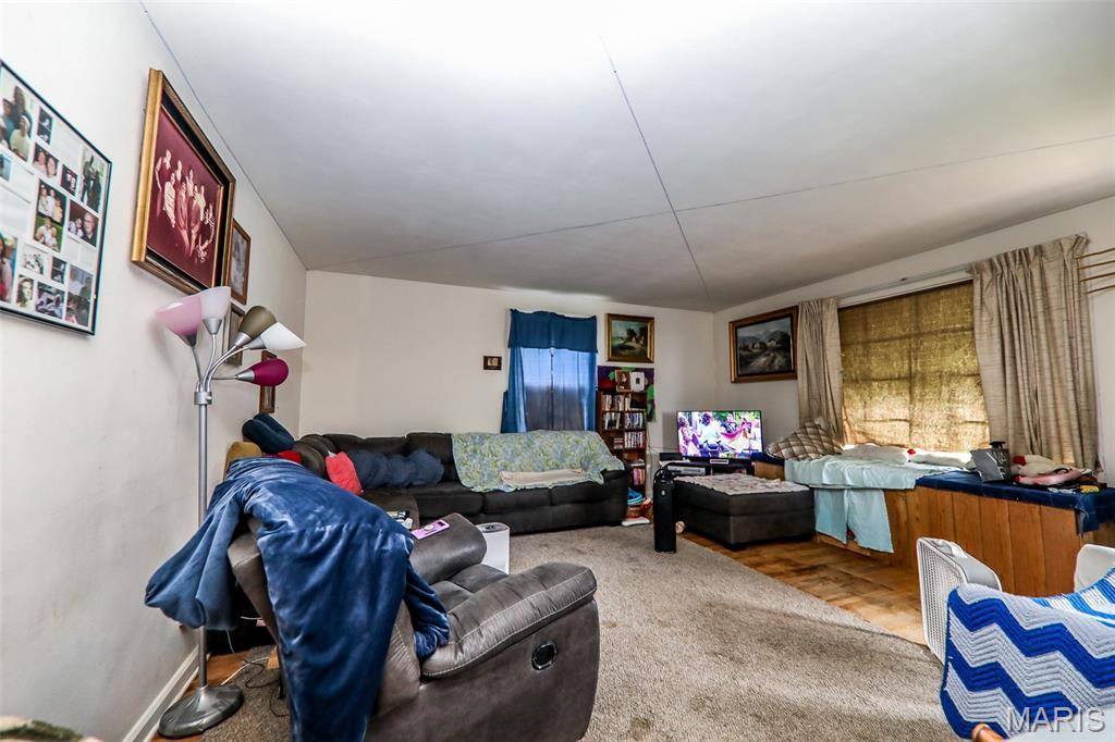 1819 N 16th ST, Swansea, IL 62226
