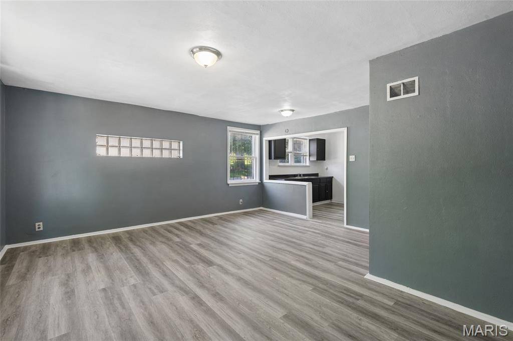 837 Wall ST, St Louis, MO 63147