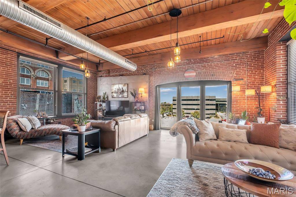 1015 Washington AVE #307, St Louis, MO 63101