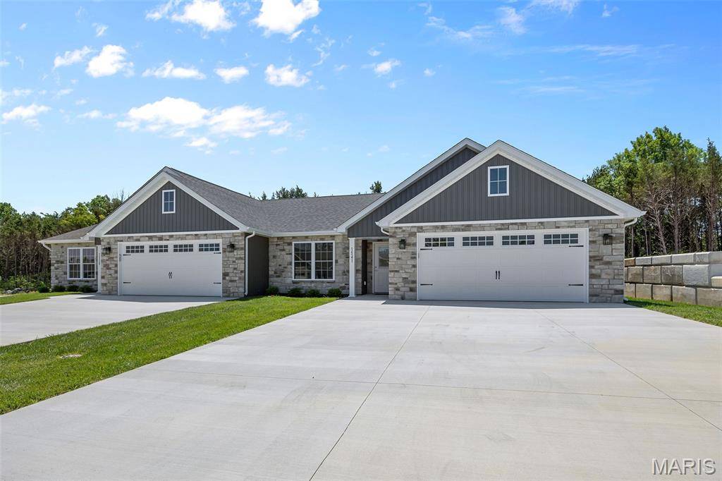 1553 Hickory Landing, De Soto, MO 63020