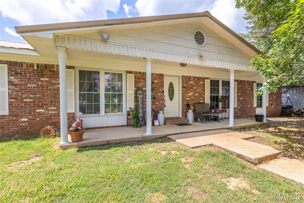 2197 State Highway 142 West, Doniphan, MO 63935