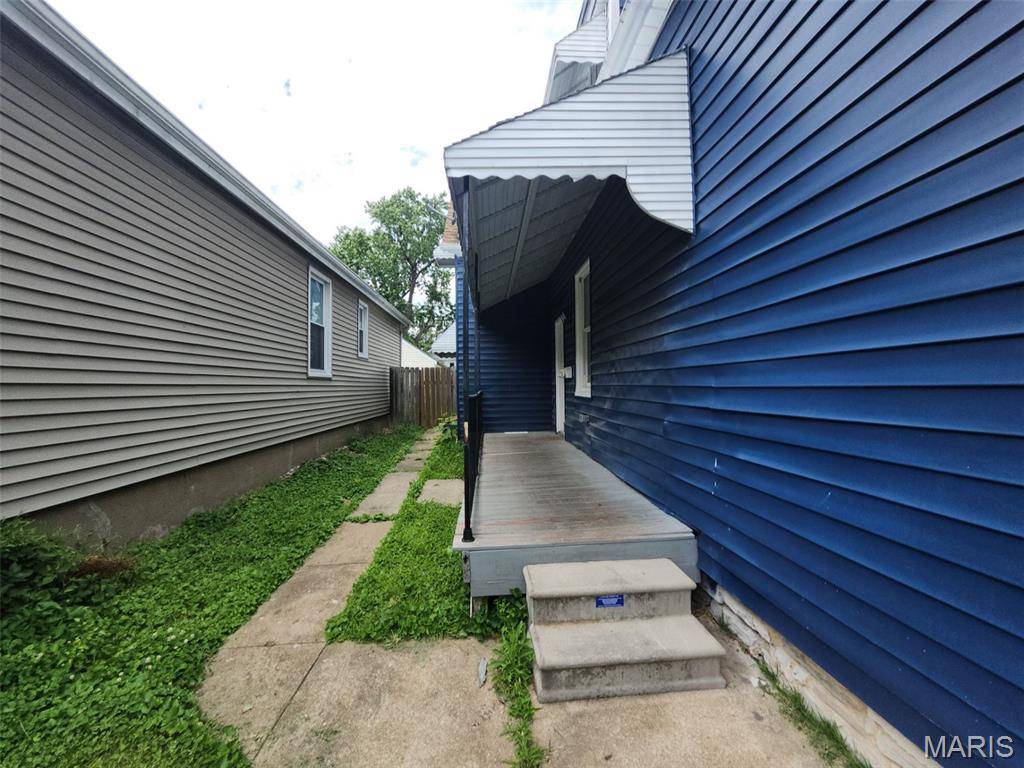 4615 Newport AVE, St Louis, MO 63116