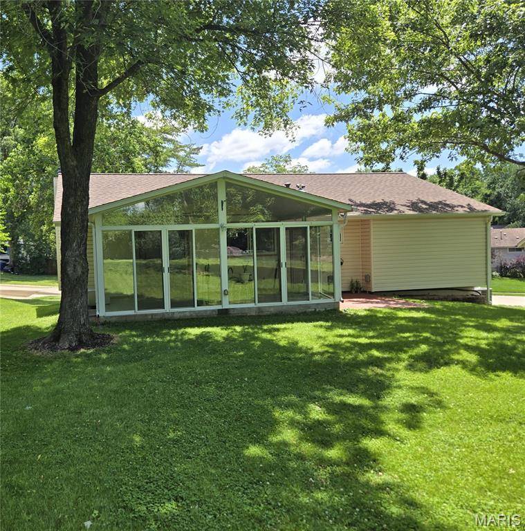11561 Patty Ann DR, Unincorporated, MO 63146