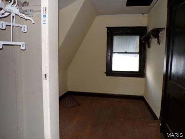 7109 Woodrow AVE, St Louis, MO 63121
