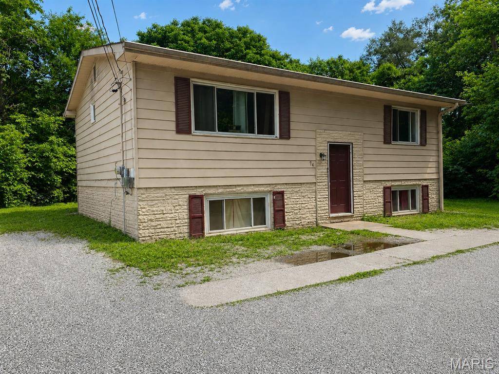94 Edwards ST, Cahokia, IL 62206
