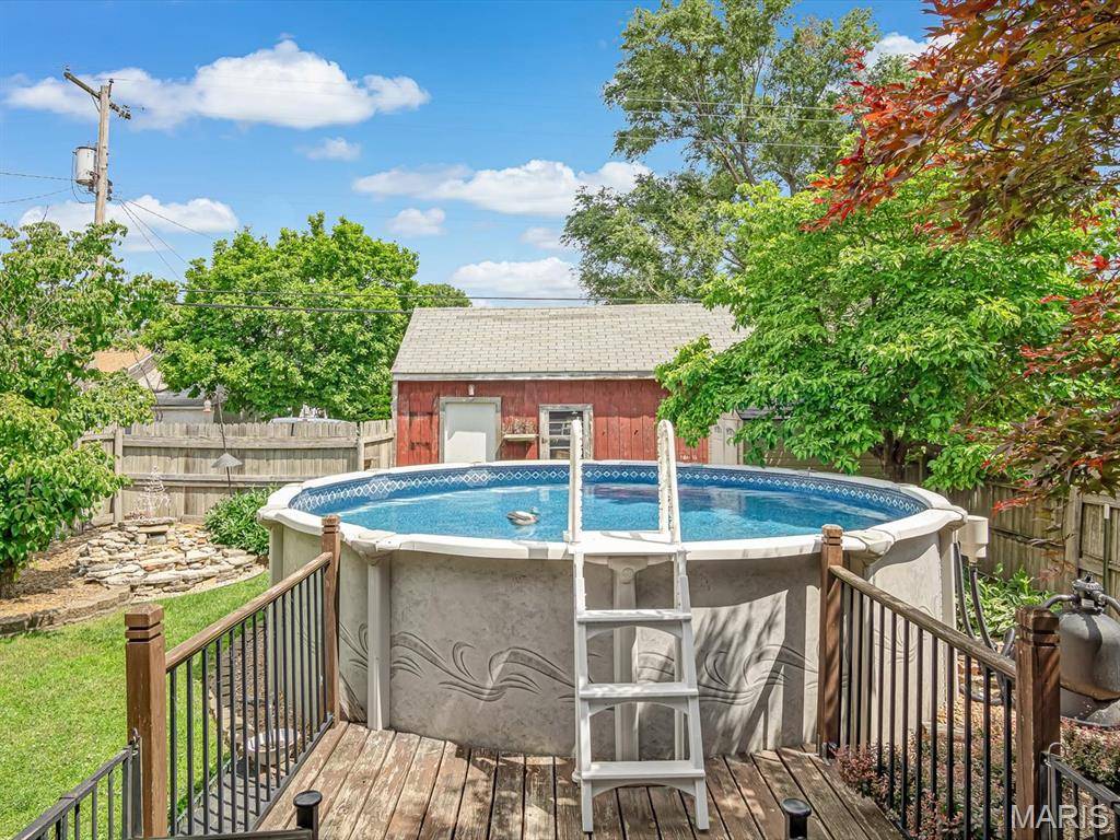 737 Madison AVE, Wood River, IL 62095