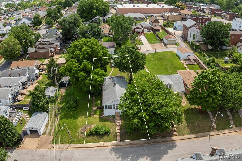 2618 Pearl AVE, St Louis, MO 63139