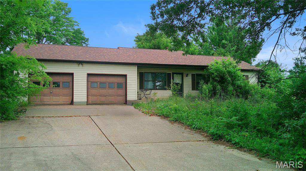 2120 4 Mile RD, Washington, MO 63090