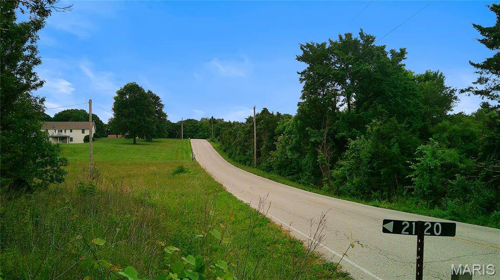 2120 4 Mile RD, Washington, MO 63090