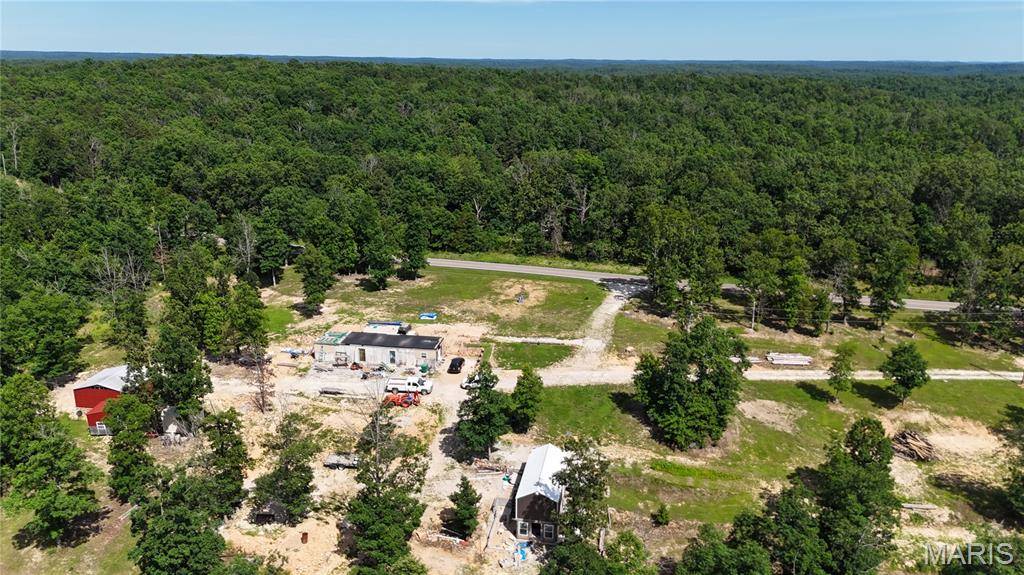 11721 Highway K, Jadwin, MO 65501