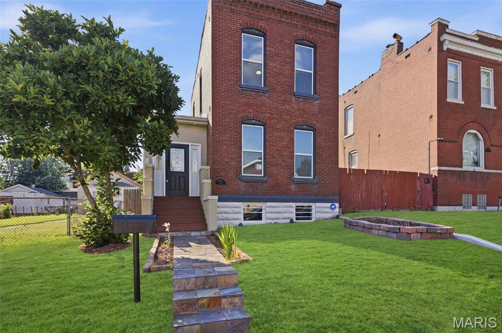 4405 Alaska AVE, St Louis, MO 63111