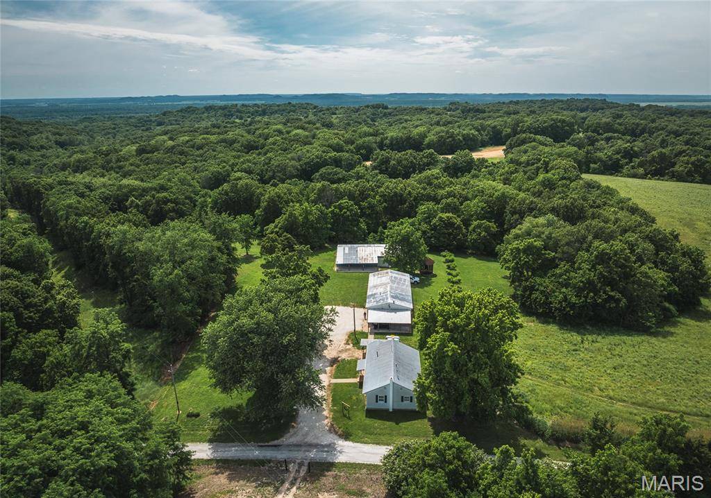 1757 Infidel Hollow RD, Nebo, IL 62355