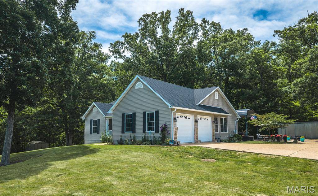 21212 Oak TRL, Warrenton, MO 63383