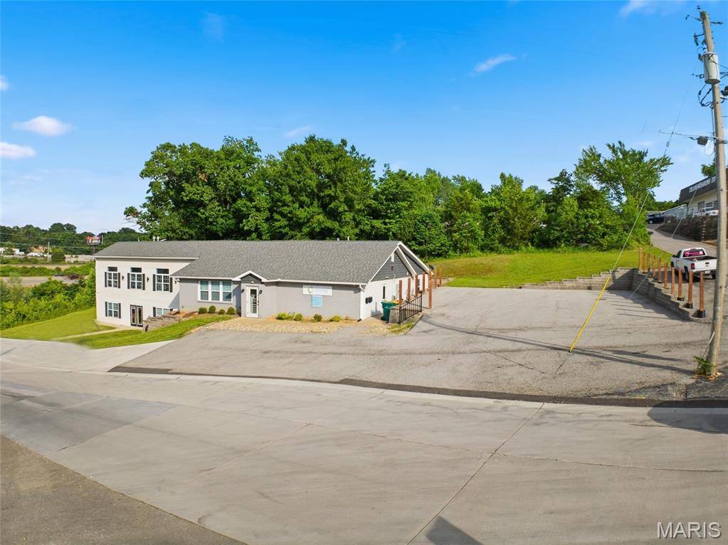 3601 Commerce DR, Arnold, MO 63010