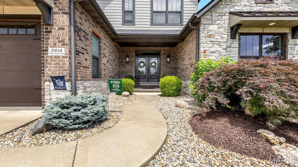 3904 Stone Hollow LN, Edwardsville, IL 62025