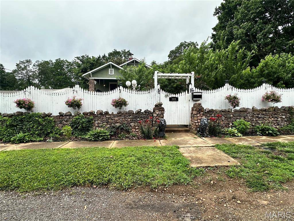 122 N Shepherd ST, Ironton, MO 63650