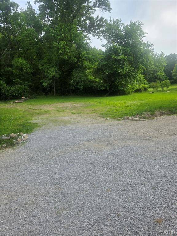 7072 Burgan Grove, House Springs, MO 63051