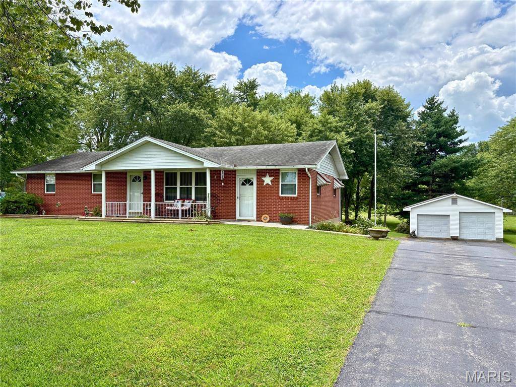 5237 State Highway 72, Jackson, MO 63755