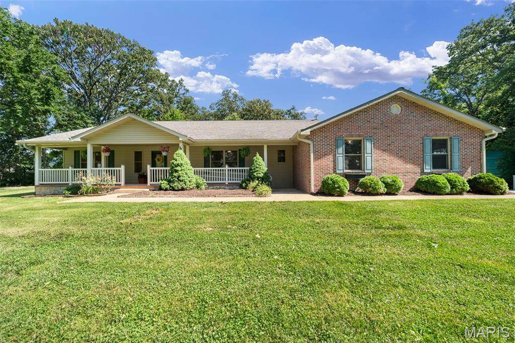 4243 Bushy Prairie RD, Fults, IL 62244