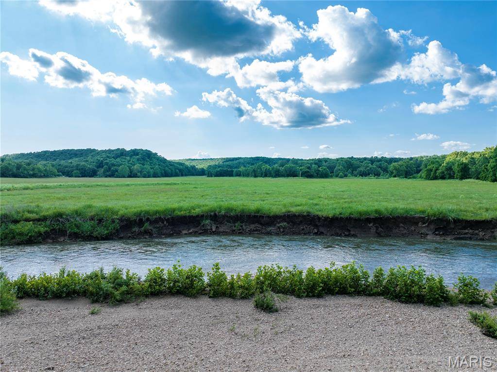 66.3 AC Weber Farm RD, Montreal, MO 65591