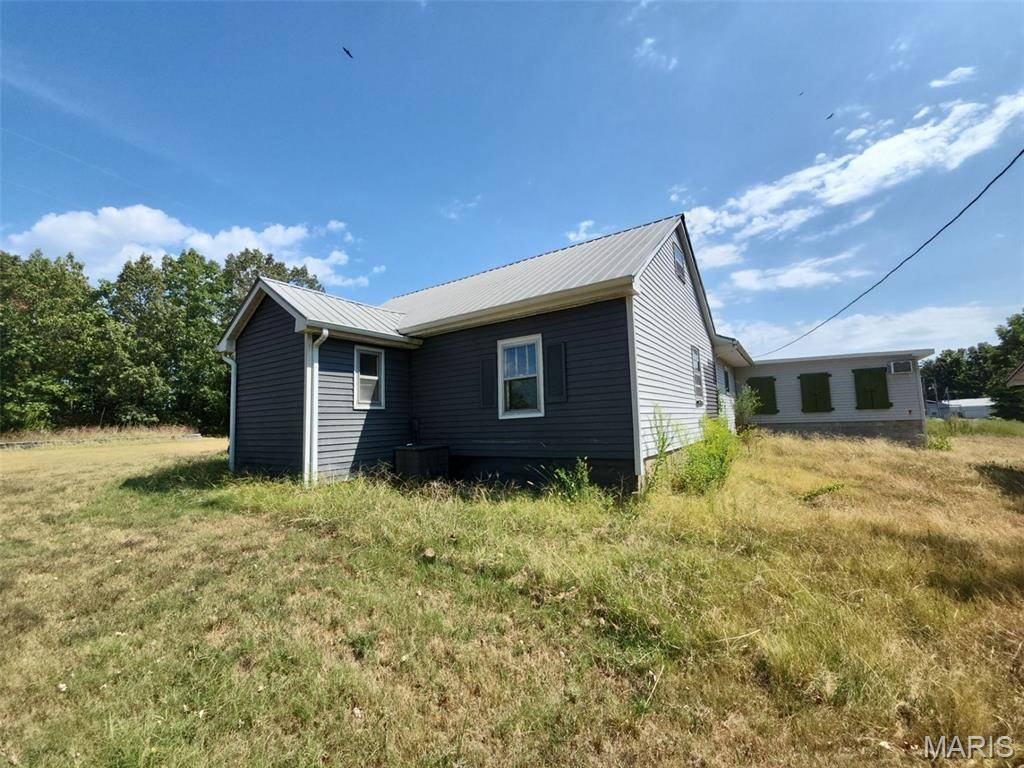 11078 State Highway 51, Sturdivant, MO 63782