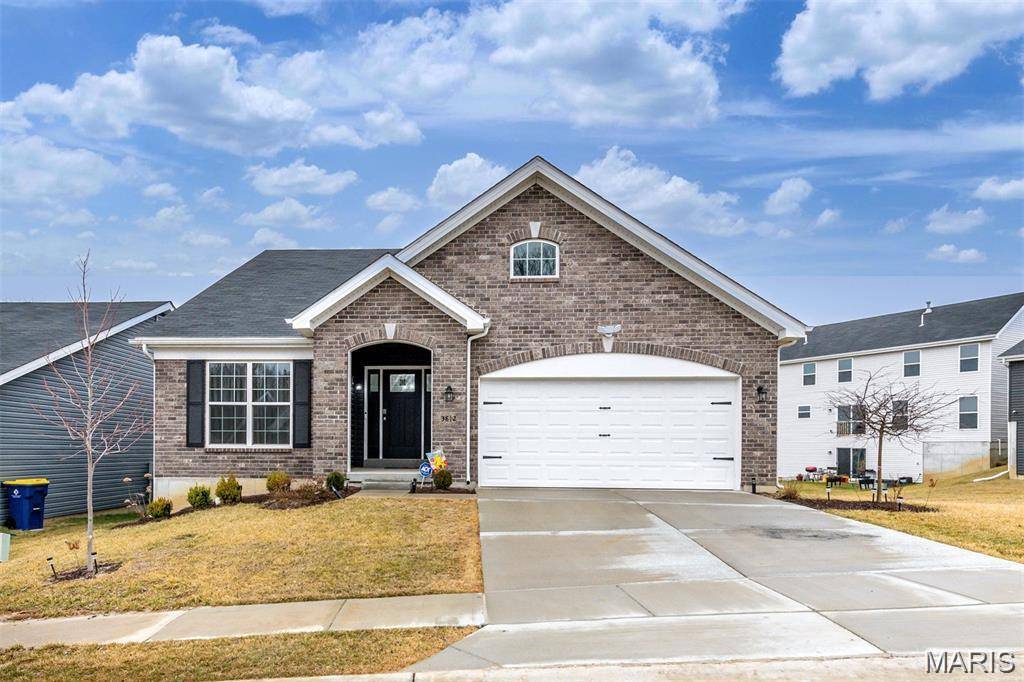 3812 Sonora Stone DR, Florissant, MO 63031
