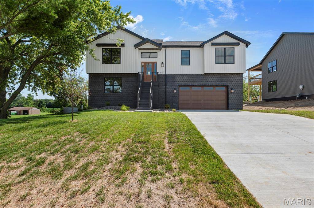 7164 Saint James Road SE, Edwardsville, IL 62025