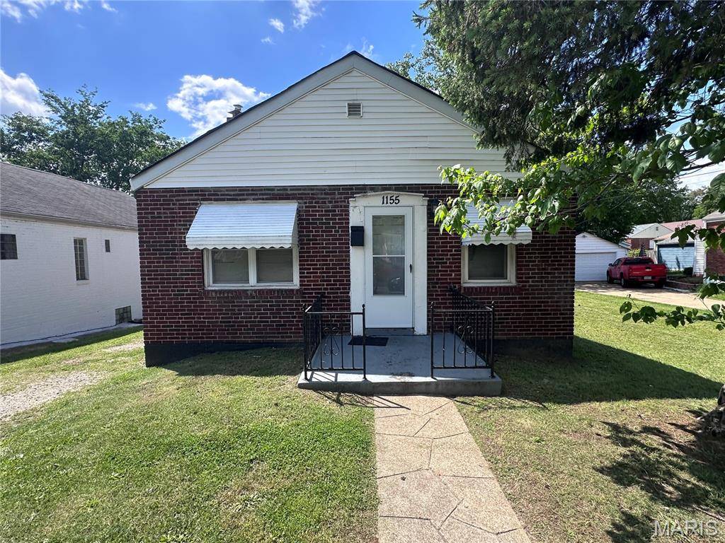 1155 Watts AVE, St Louis, MO 63130