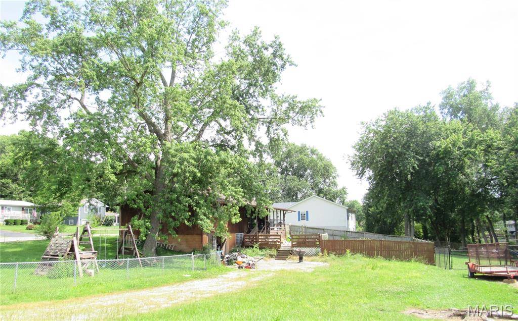 613 Truman ST, Moro, IL 62067