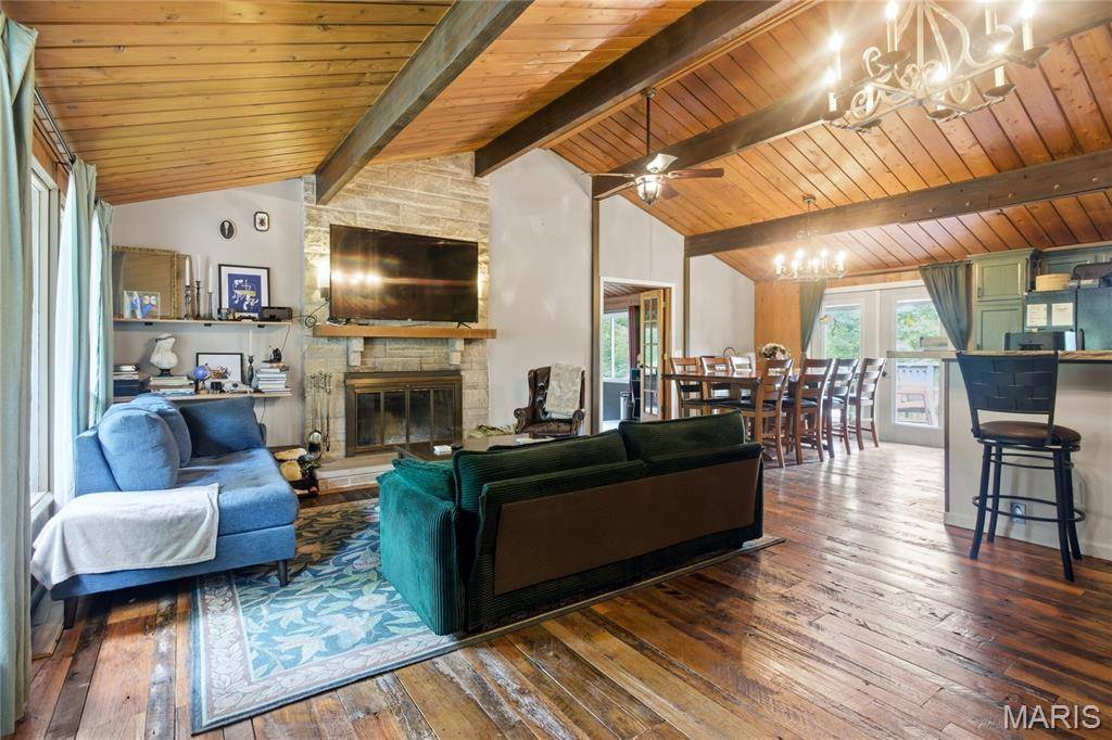 1221 Shepard RD, Wildwood, MO 63038