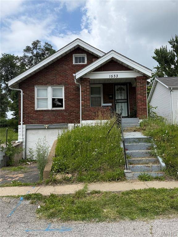 1533 Engelholm AVE, Pagedale, MO 63133