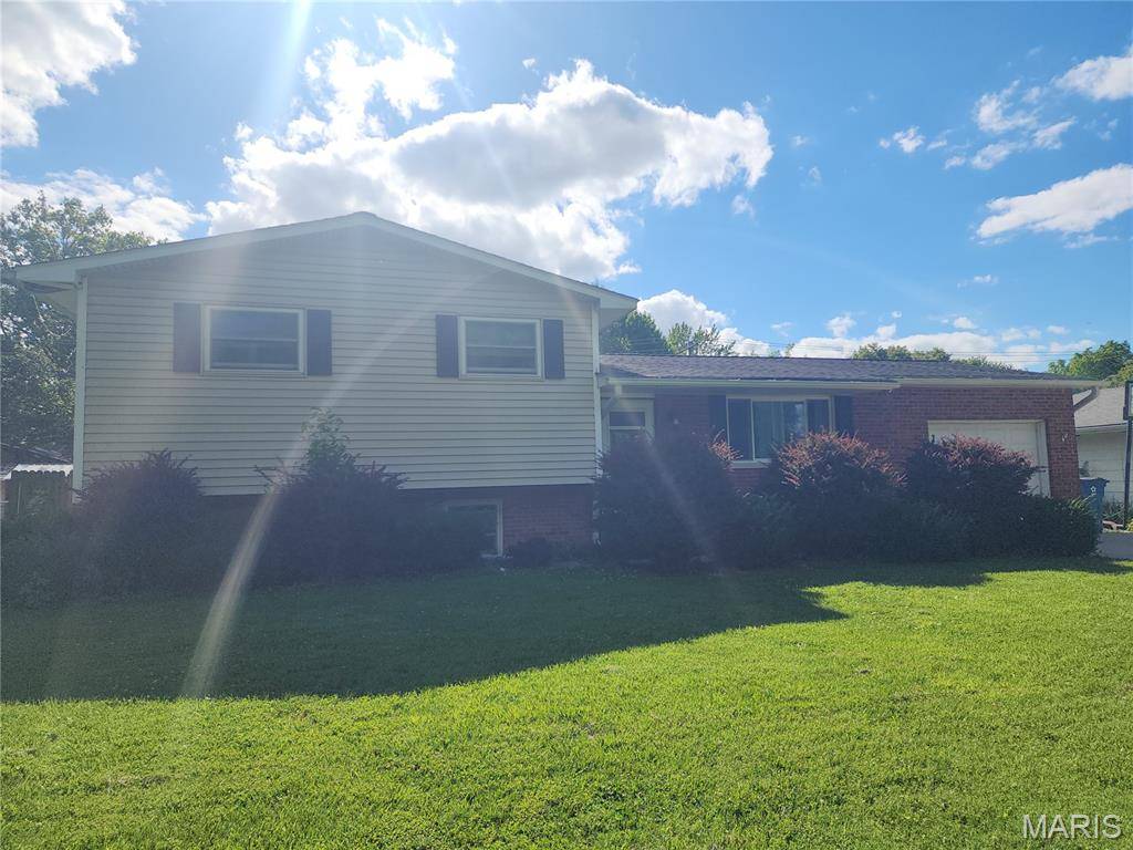 506 Texas BLVD, Bethalto, IL 62010