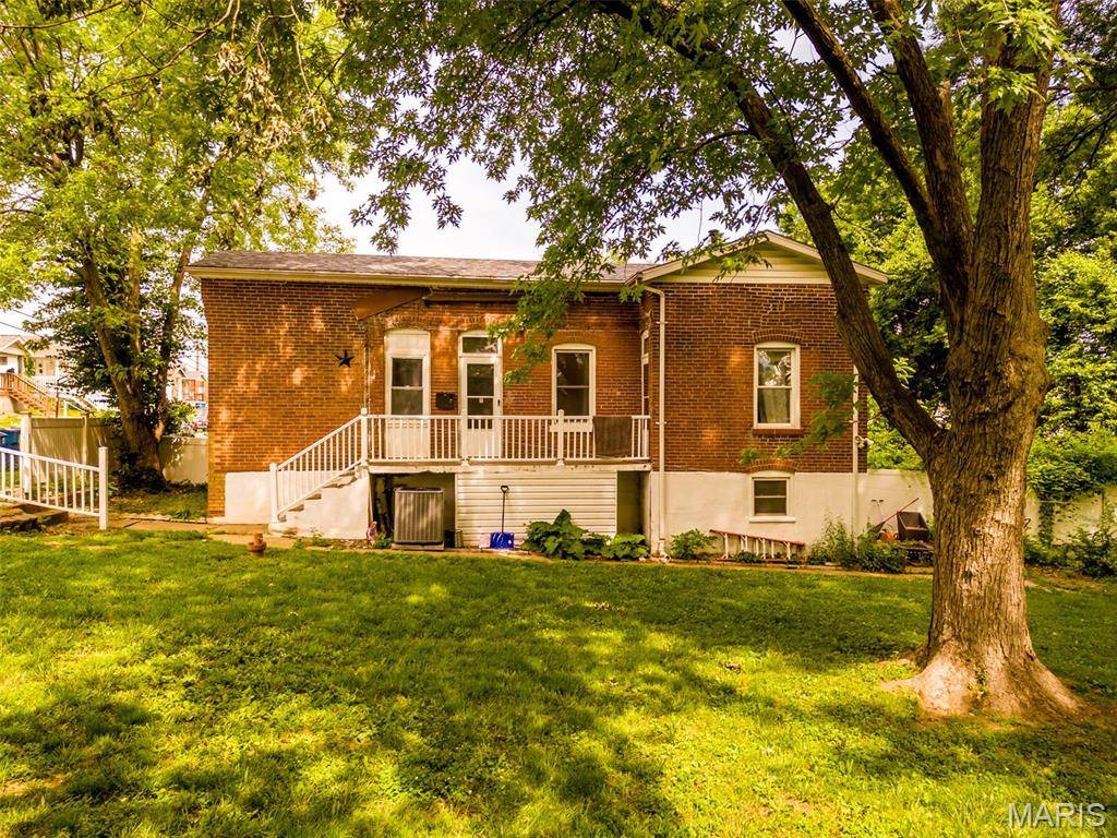 511 Jeffords ST, St Louis, MO 63125