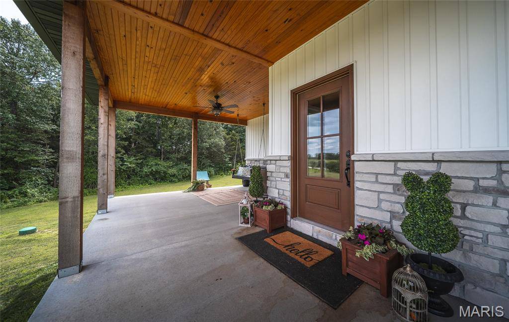 2133 Nicks RD, Owensville, MO 65066