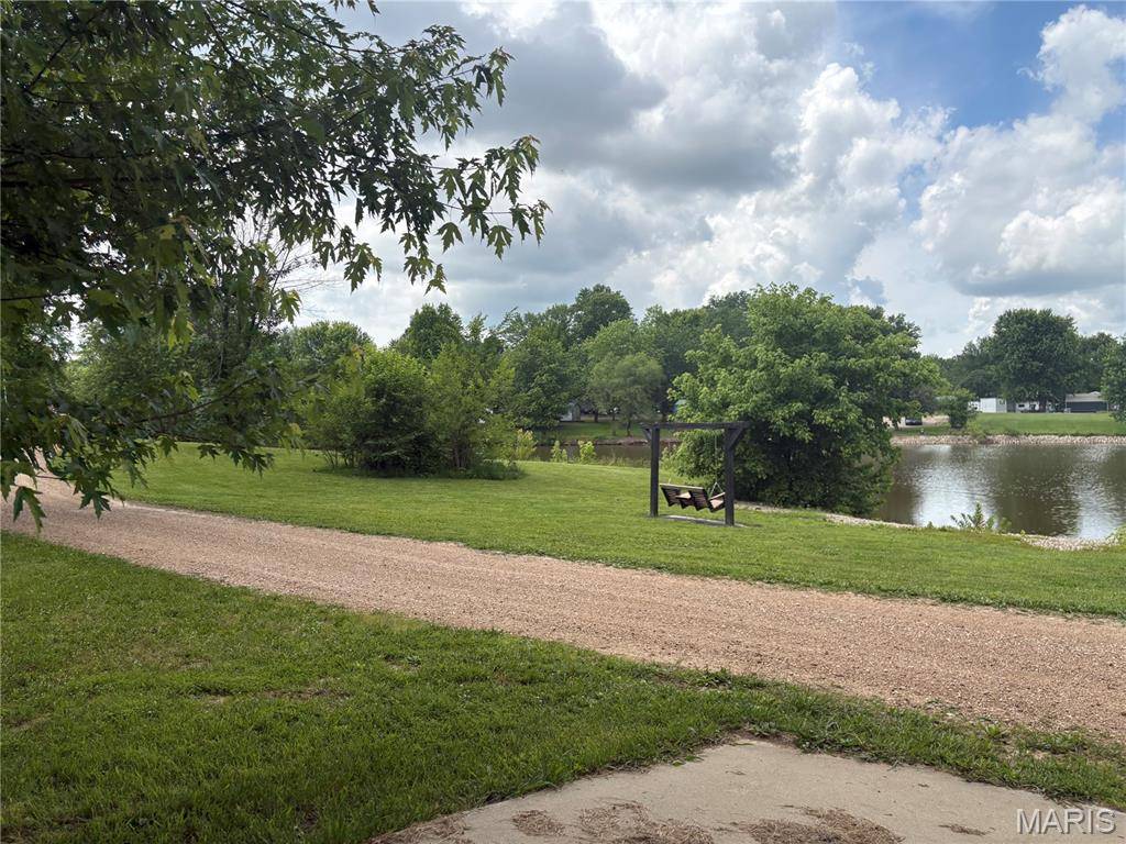 2020 Choctaw Path, Hermann, MO 65041