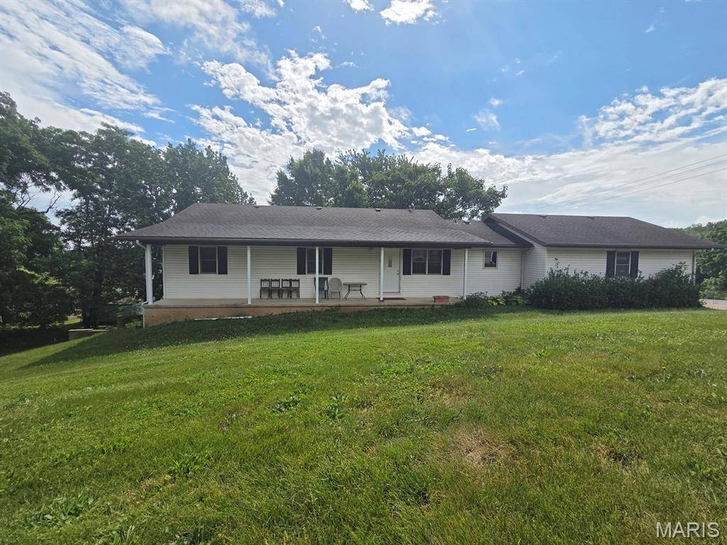 1210 White ST, Canton, MO 63435