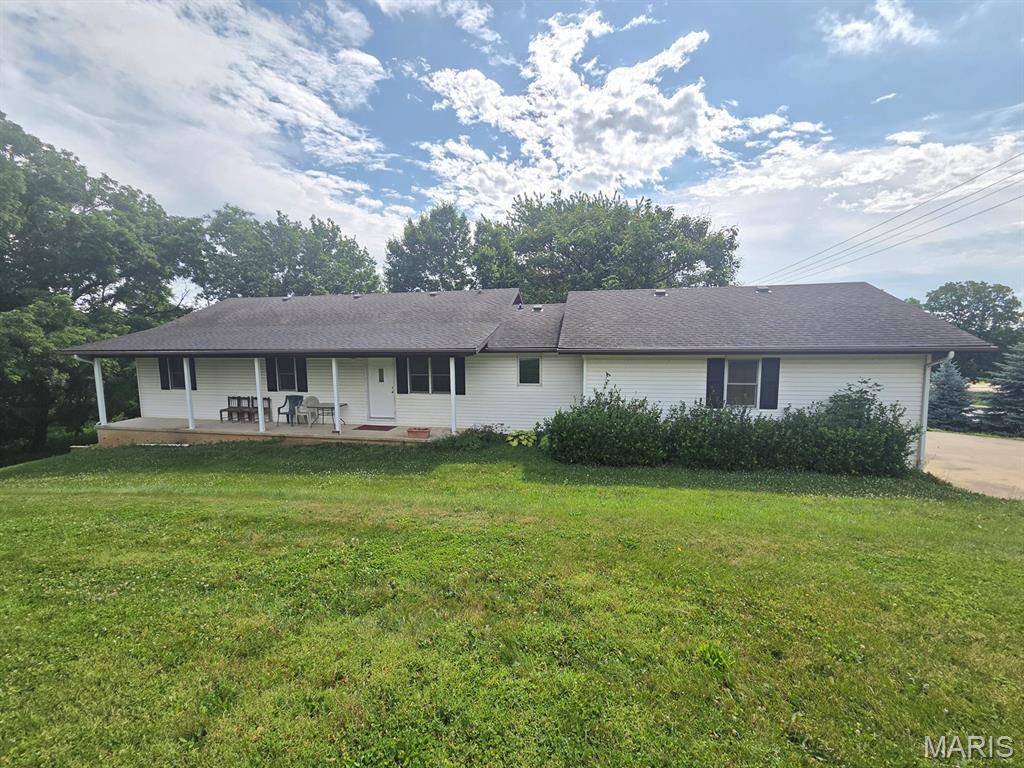1210 White ST, Canton, MO 63435