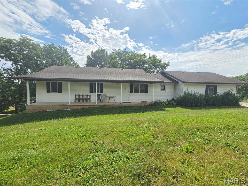 1210 White ST, Canton, MO 63435