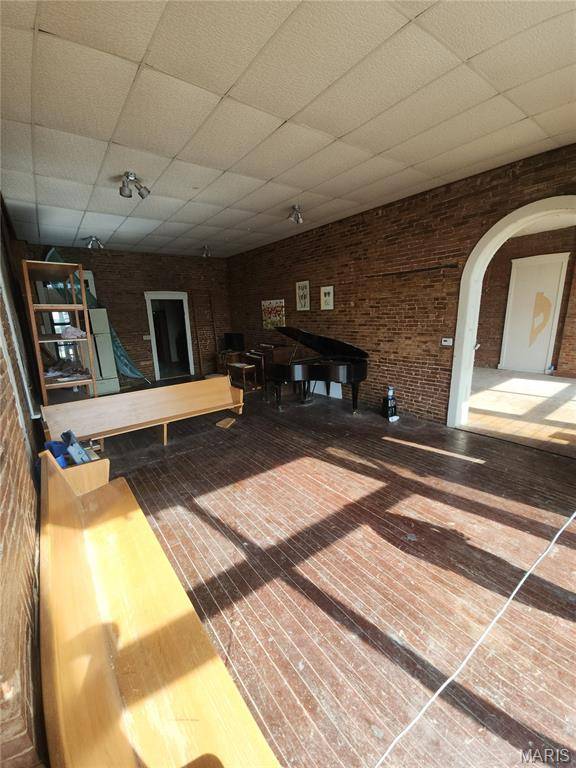 3822-24 S Broadway, St Louis, MO 63118