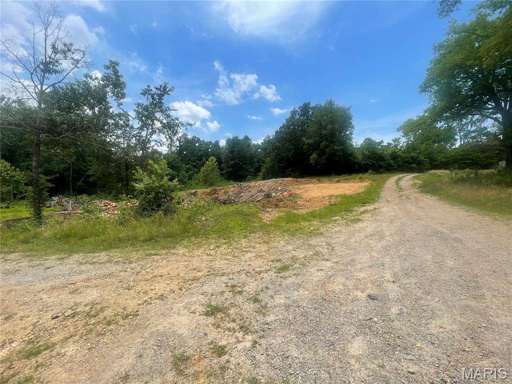 2318 N Main ST, Poplar Bluff, MO 63901